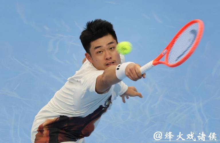 逆境上演逆袭好戏！吴易昺带病连闯四关获正赛首胜，首轮中国军团50%胜率